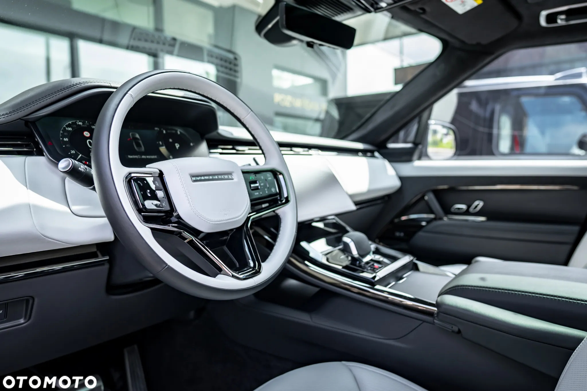Land Rover Range Rover Sport D350 Autobiography - 27