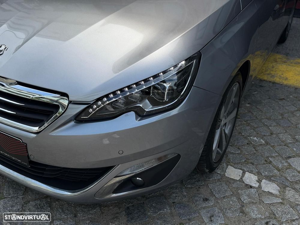 Peugeot 308 SW 2.0 BlueHDi Allure - 4