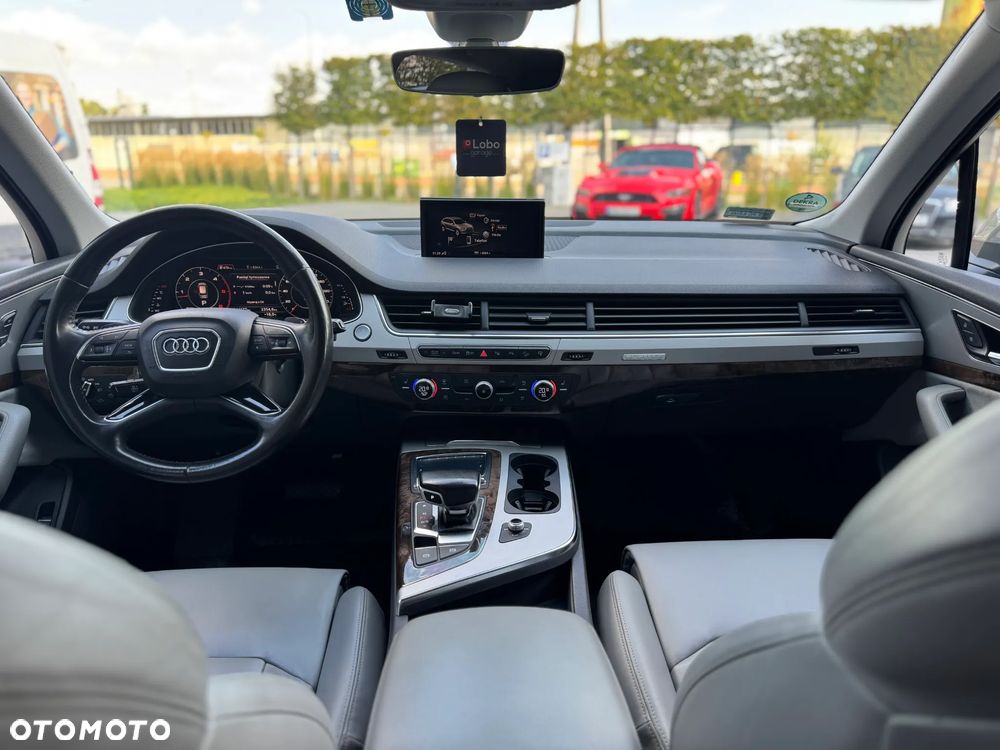 Audi Q7 - 23