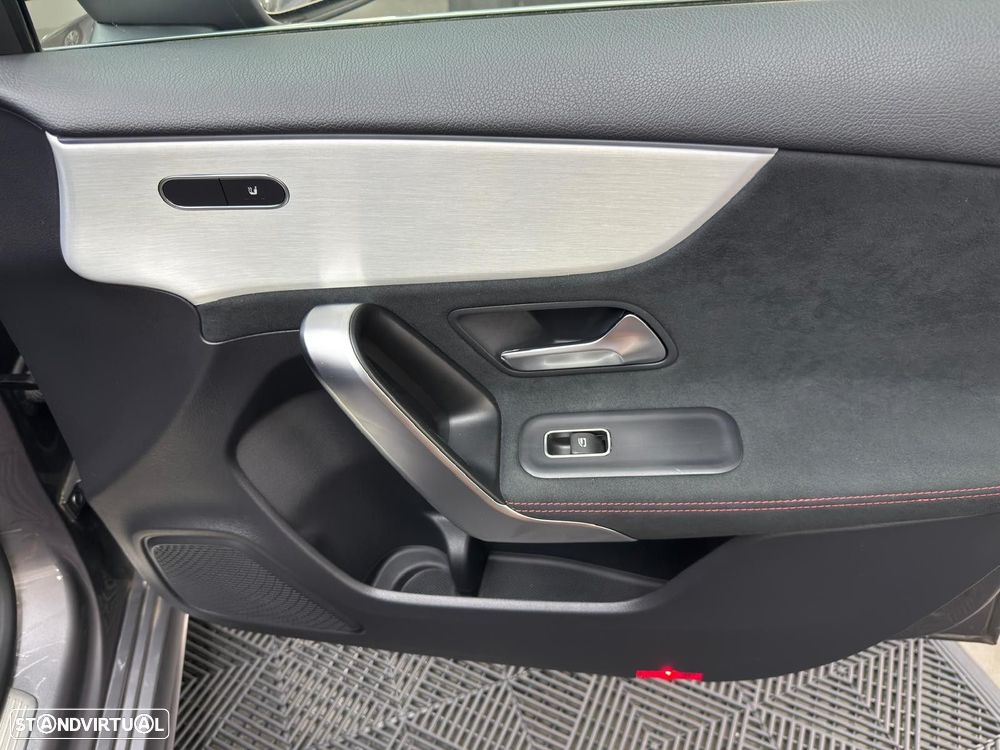 Mercedes-Benz A 200 AMG Line Aut. - 50