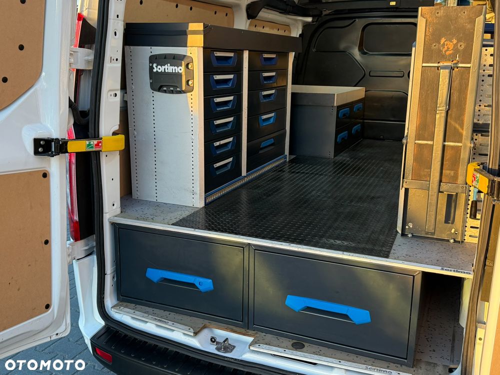 Ford Transit Custom L2H2 - 15