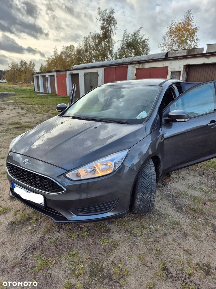 Ford Focus - 17