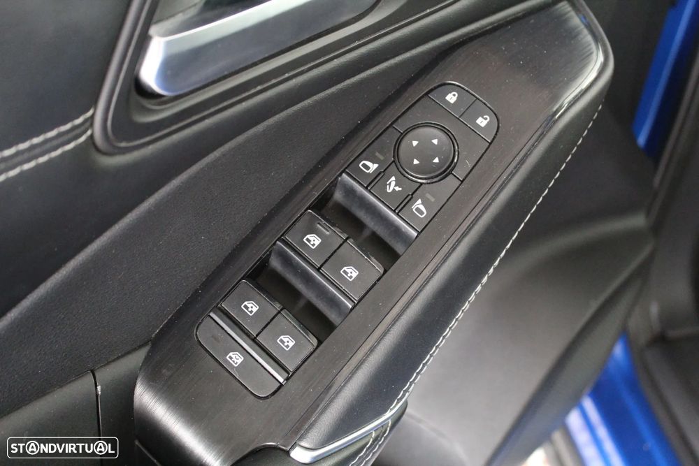 Nissan Qashqai 1.3 DIG-T N-Connecta - 24