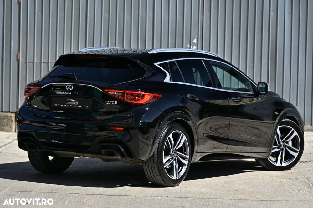 Infiniti Q30 2.2d DCT AWD City Black Edition - 5