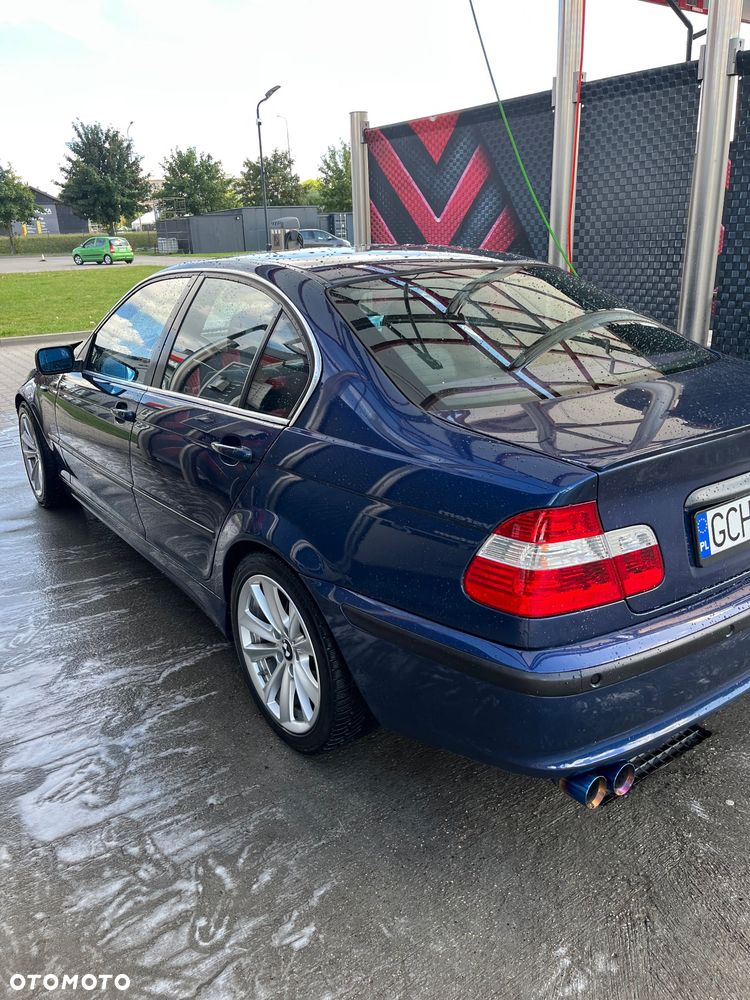 BMW Seria 3 320i - 14