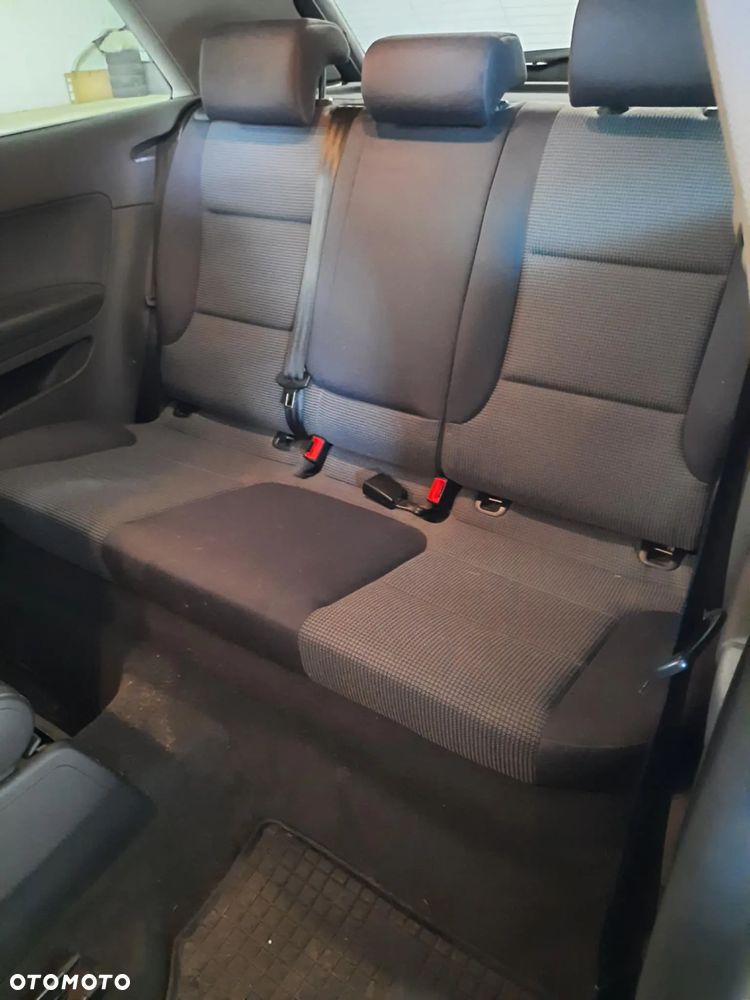 Audi A3 1.9 TDI DPF Ambiente S tronic - 9