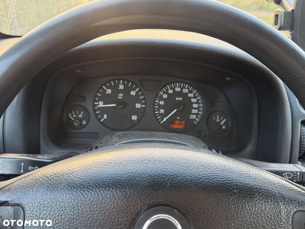 Opel Astra - 6