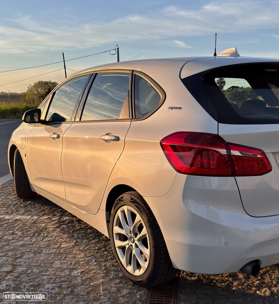 BMW 225xe Active Tourer iPerformance Advantage - 9