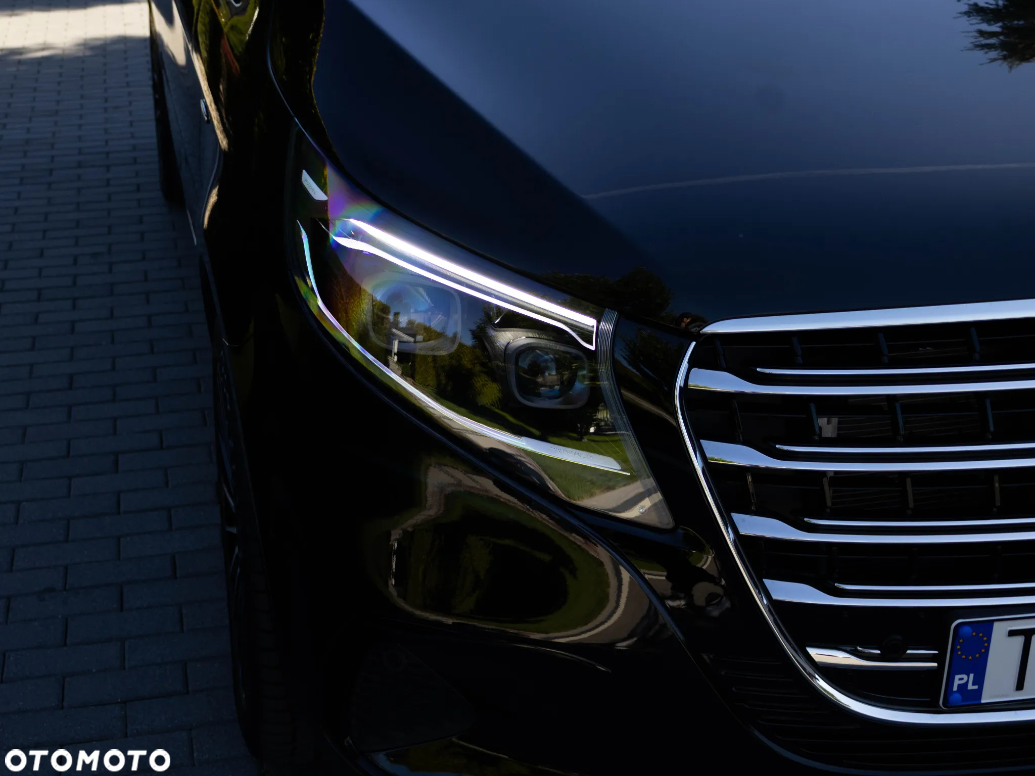 Mercedes-Benz Klasa V 300 d 4-Matic 9G-Tronic Exclusive (d³ugi) - 5