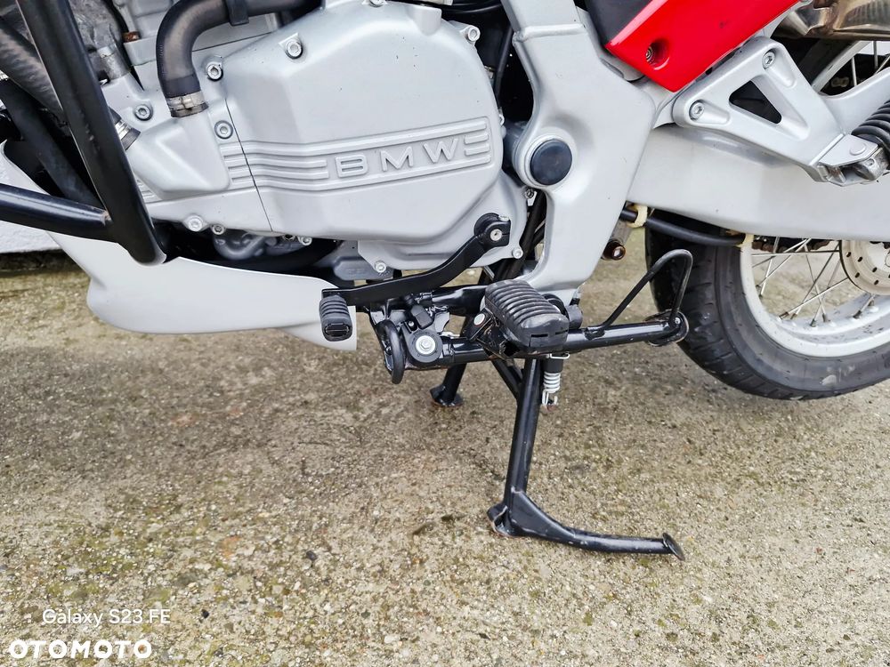 BMW F - 15