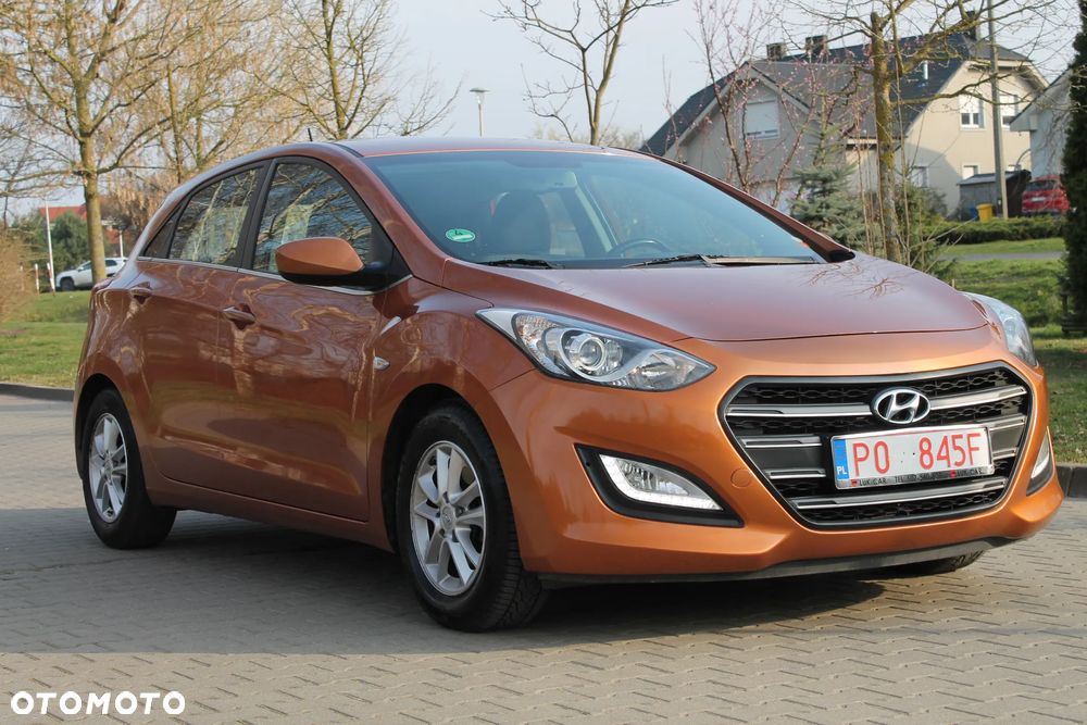 Hyundai i30 1.6 CRDi Premium - 6
