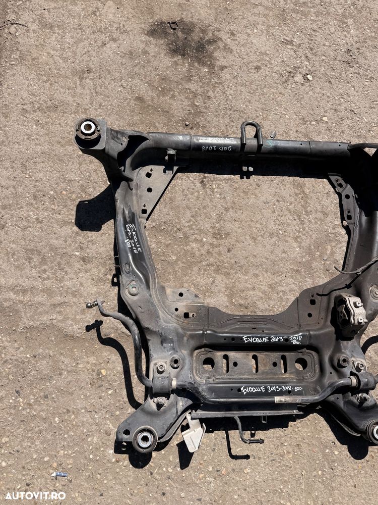 Punte fata, cadru motor EVOQUE an 2013-2019 - 2