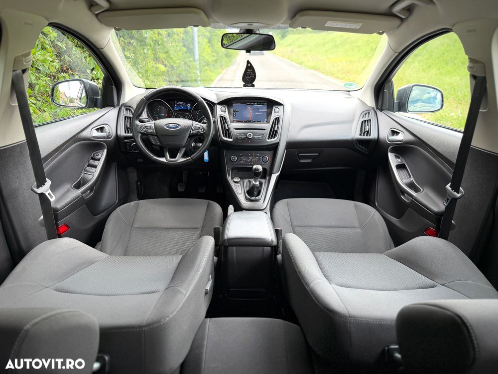 Ford Focus 1.5 TDCi DPF Start-Stopp-System COOL&CONNECT - 8