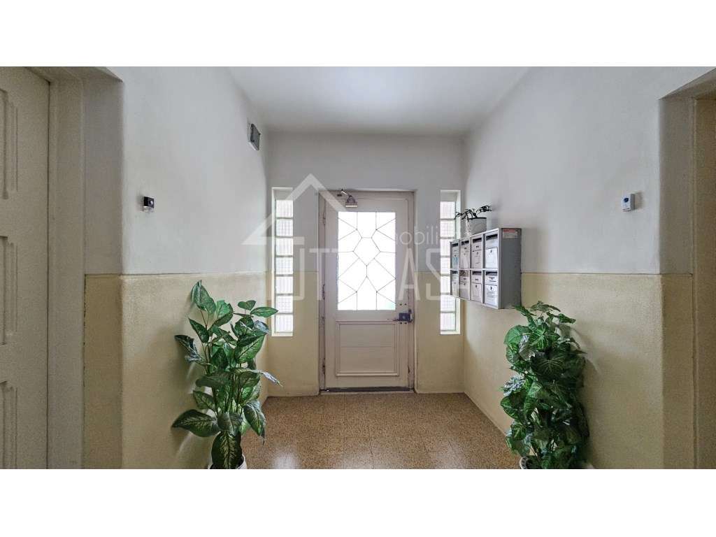 Apartamento T2 na Venda do Pinheiro - Grande imagem: 2/28