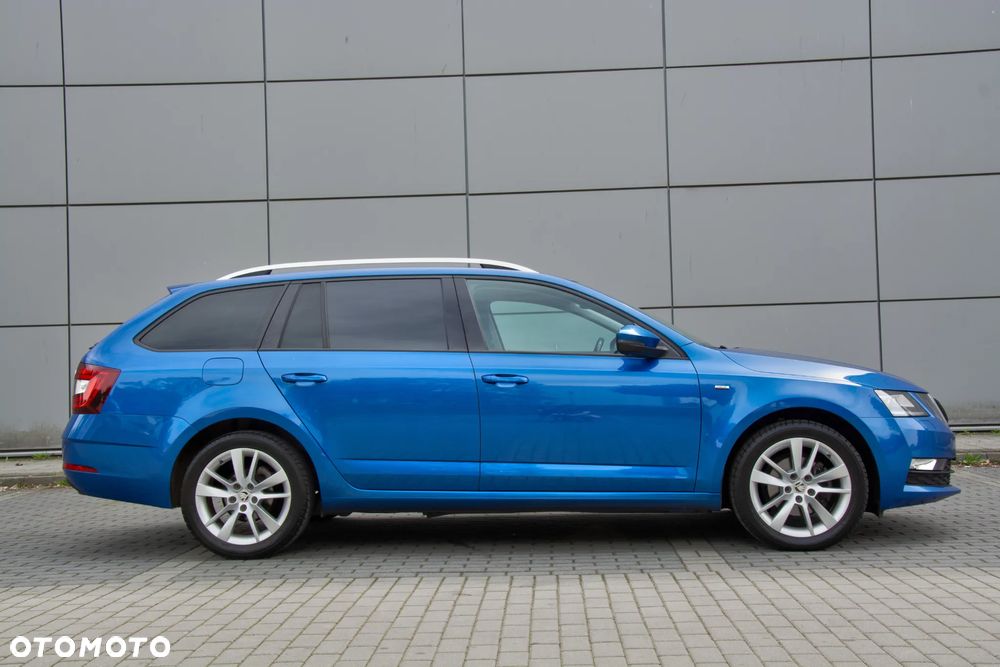 Skoda Octavia Combi 2.0 TDI DSG Drive - 11