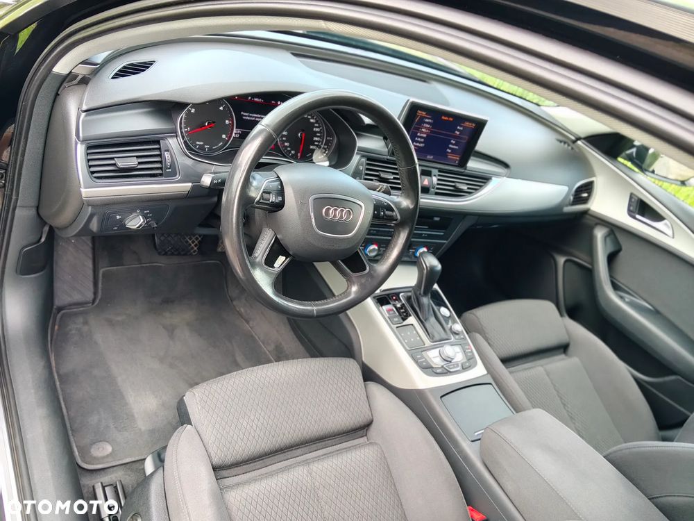 Audi A6 Avant 2.0 TDI Ultra S tronic - 16