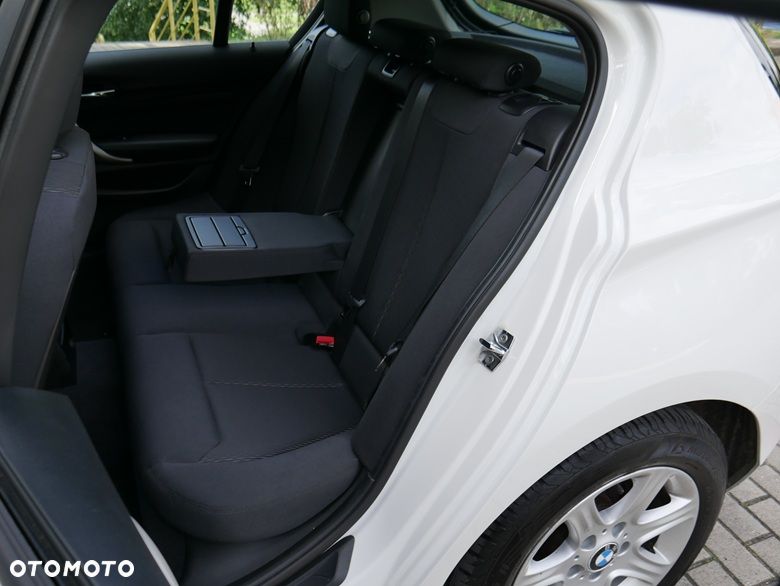 BMW Seria 1 116i Urban Line - 32