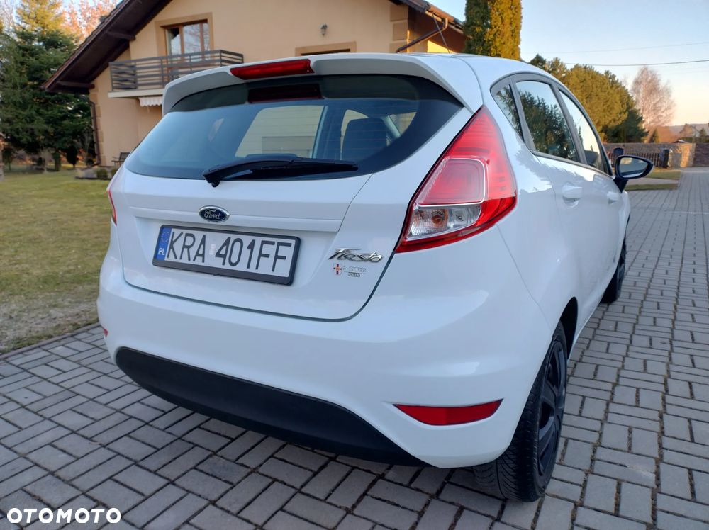 Ford Fiesta 1.25 Champions Edition - 12