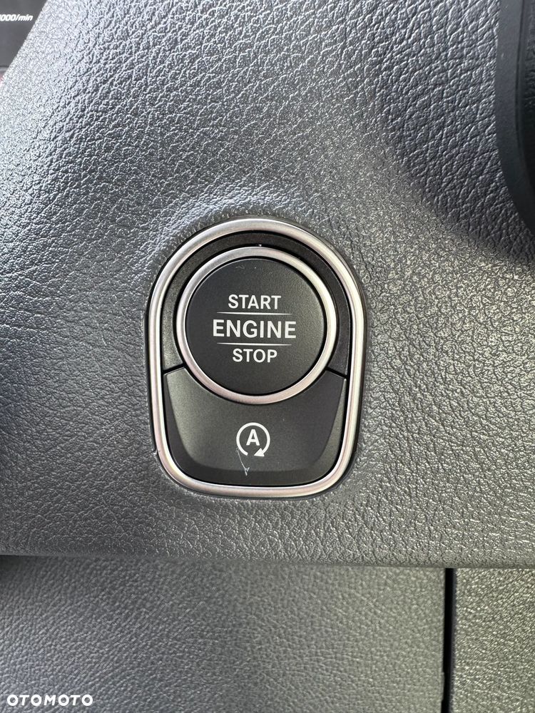 Mercedes-Benz Sprinter - 31