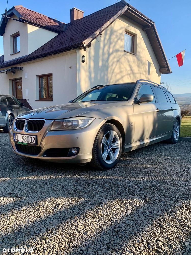 BMW Seria 3 320d xDrive DPF - 3