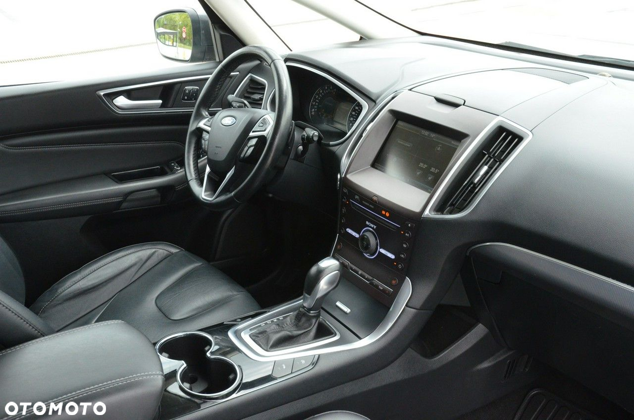 Ford S-Max 2.0 TDCi 4WD Titanium PowerShift - 17