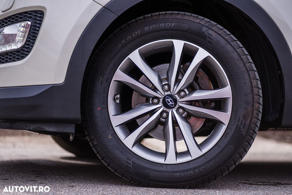 Hyundai Santa Fe 2.2 DSL 4WD Aut. Premium - 40