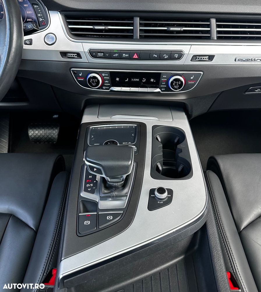 Audi Q7 - 38