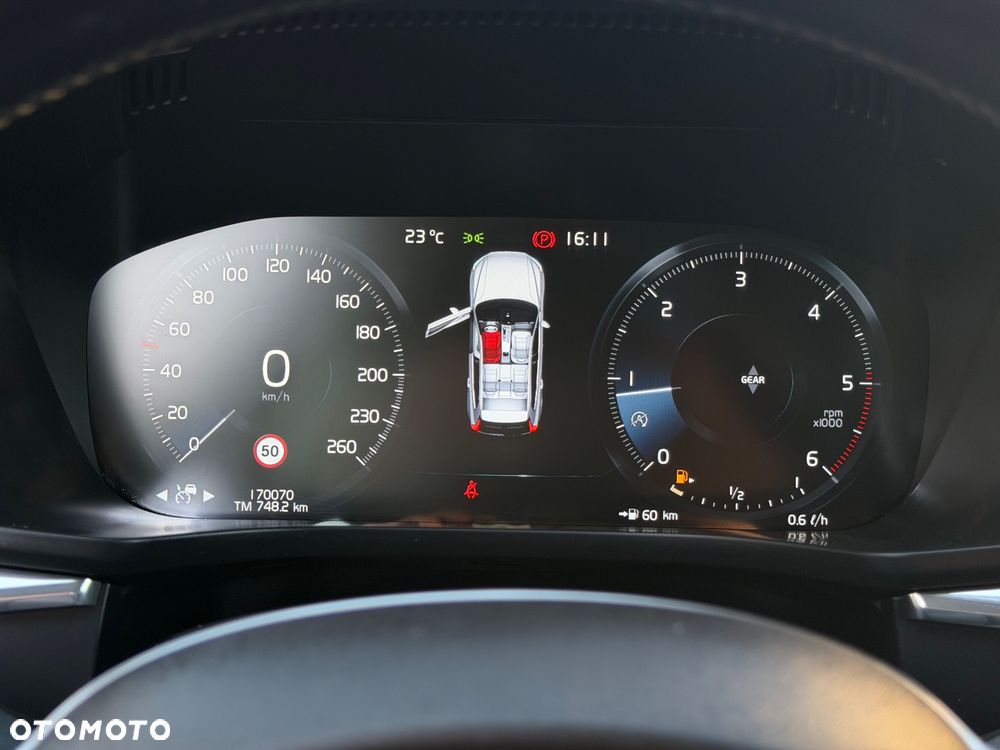 Volvo XC 60 D4 AWD Momentum - 20