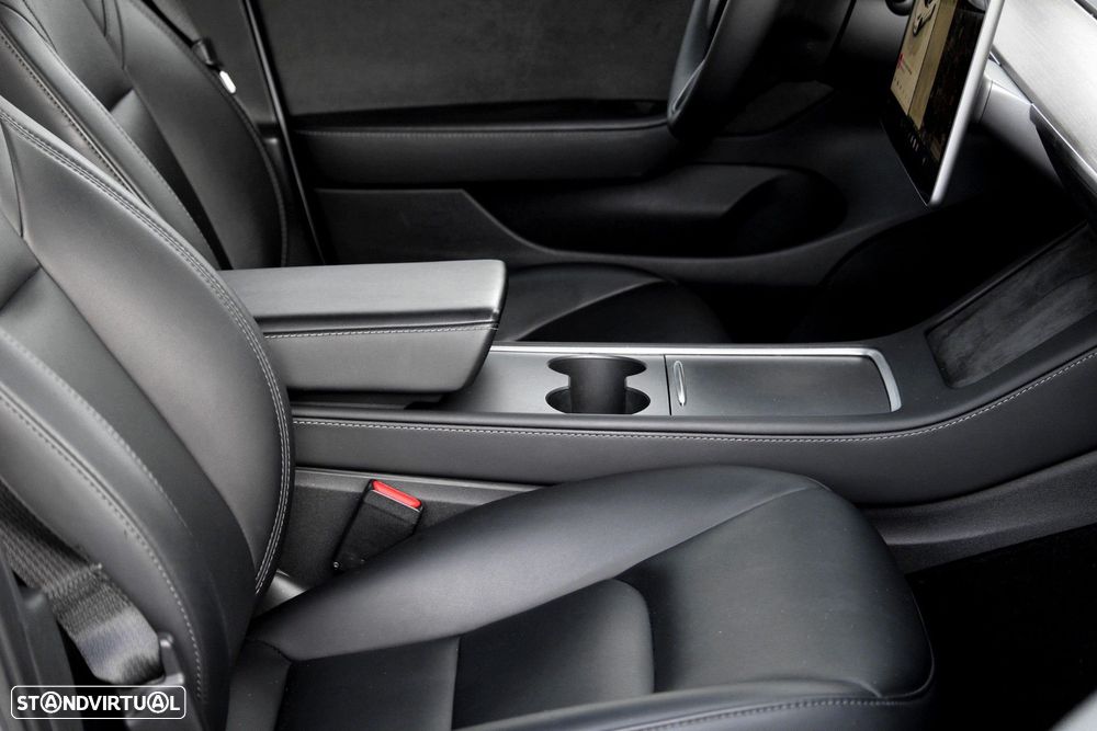 Tesla Model 3 Long Range Tração Traseira - 20