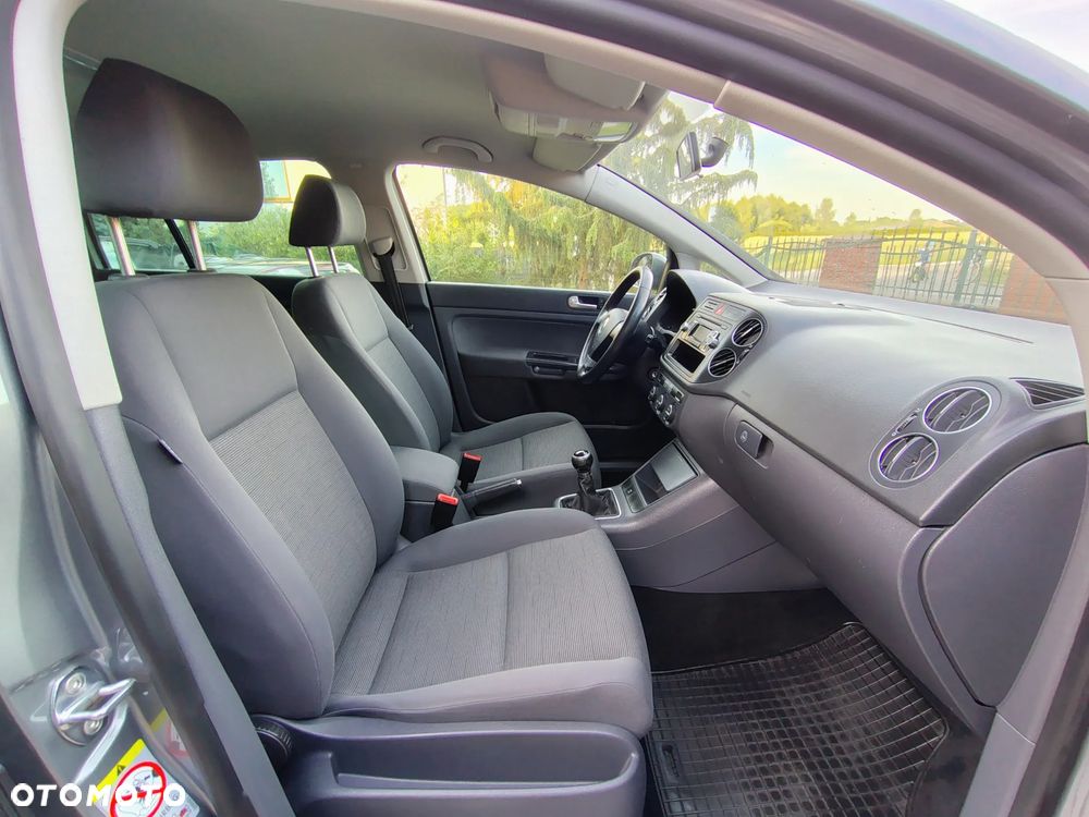 Volkswagen Golf Plus 1.6 Trendline - 17