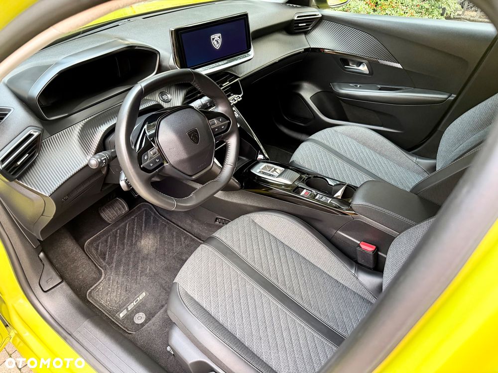 Peugeot 208 Elektromotor 136 Allure Pack - 15