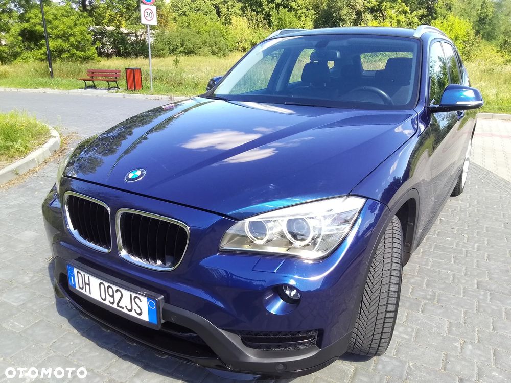 BMW X1 xDrive20d Sport Line - 3
