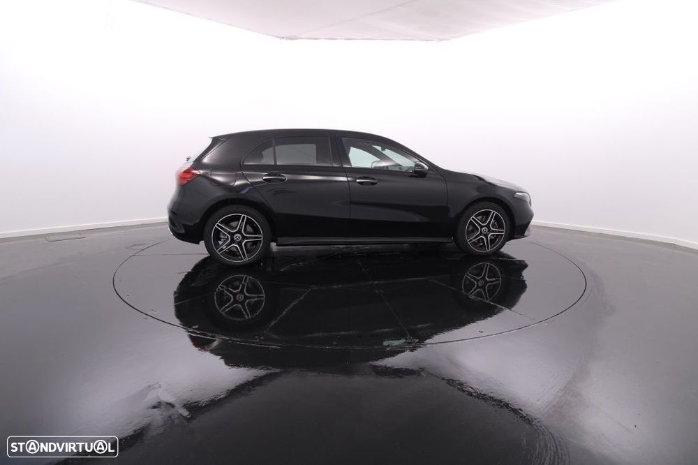 Mercedes-Benz A 250 e AMG Line - 9