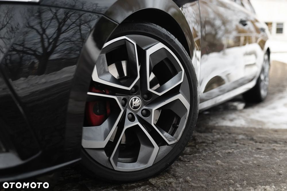 Skoda Octavia 2.0 TSI GPF RS 245 DSG - 9