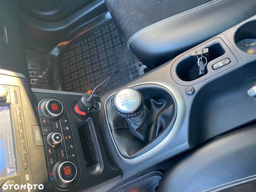 Nissan Qashqai+2 - 25