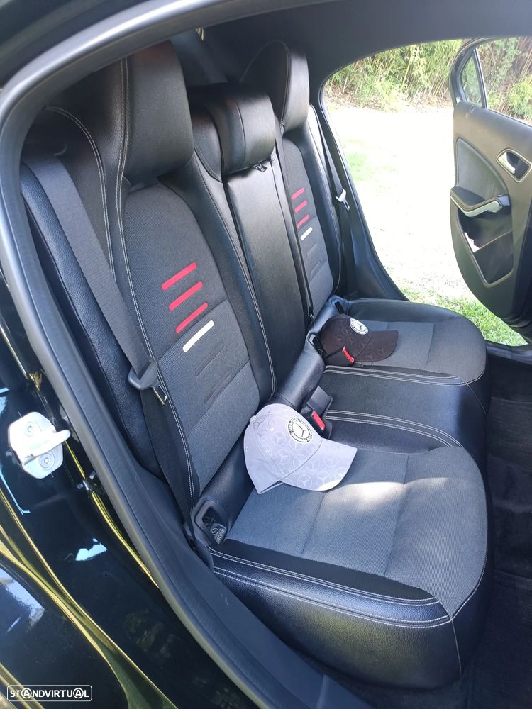 Mercedes-Benz A 160 Limousine ver-d-urban - 3