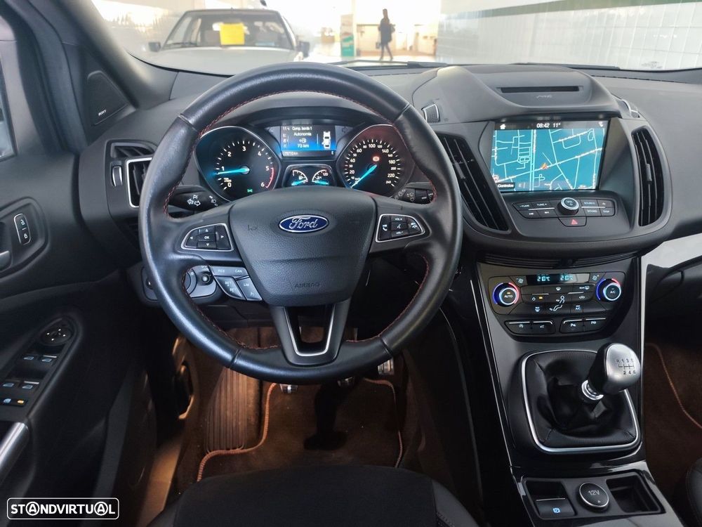 Ford Kuga 1.5 TDCi ST-Line - 12
