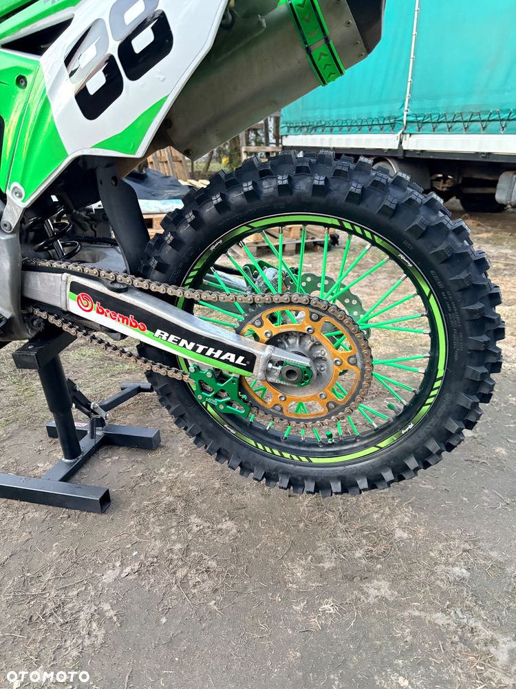 Kawasaki KFX - 12