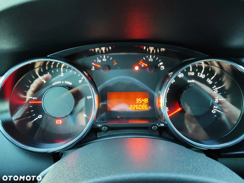 Peugeot 3008 1.6 HDi Style - 15