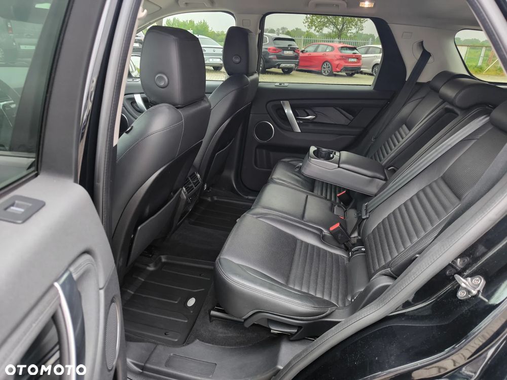 Land Rover Discovery Sport D150 FWD - 16