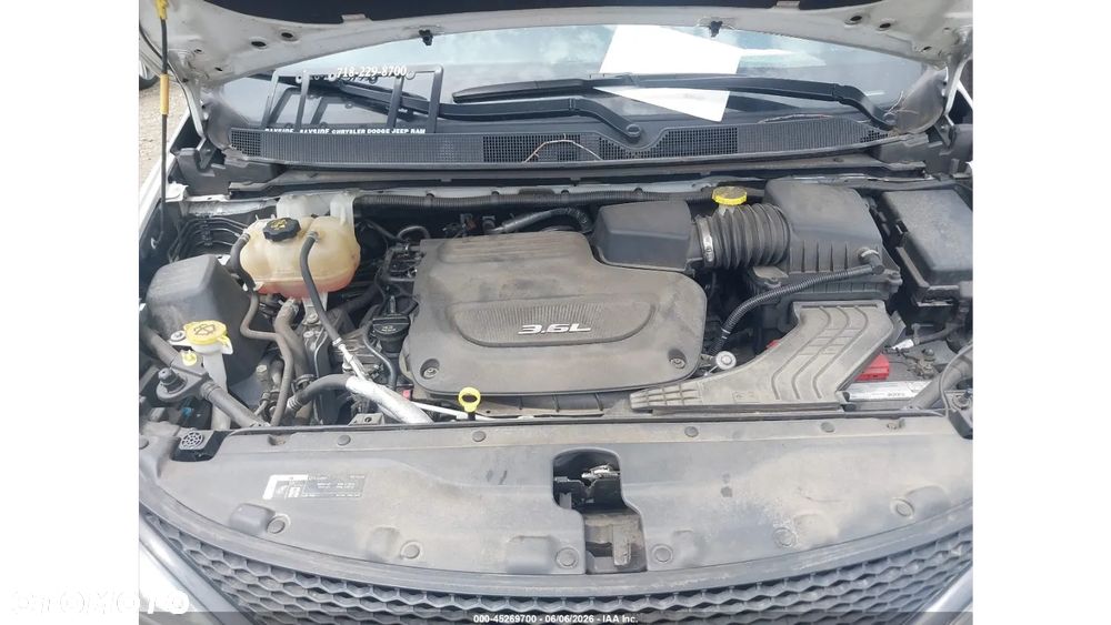 Chrysler Pacifica - 13