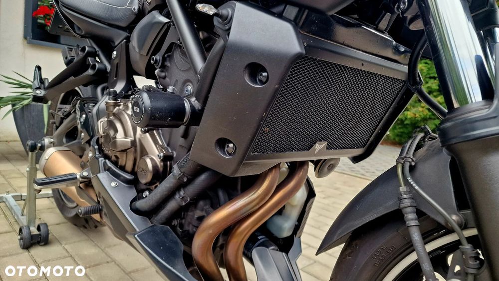 Yamaha MT - 9