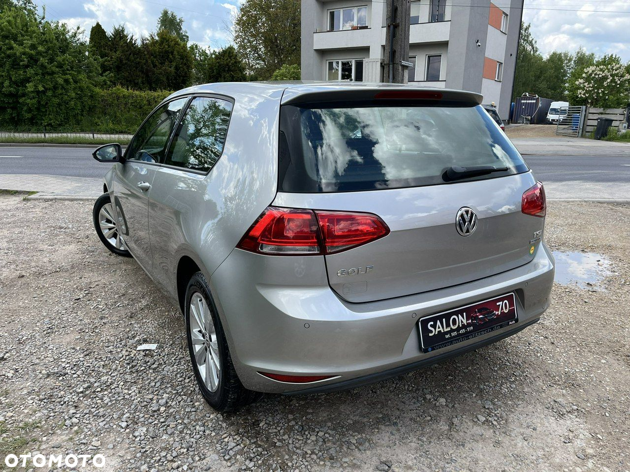 Volkswagen Golf - 2