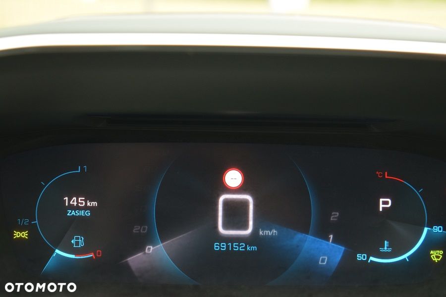 Peugeot 2008 PureTech 130 EAT8 Allure - 19