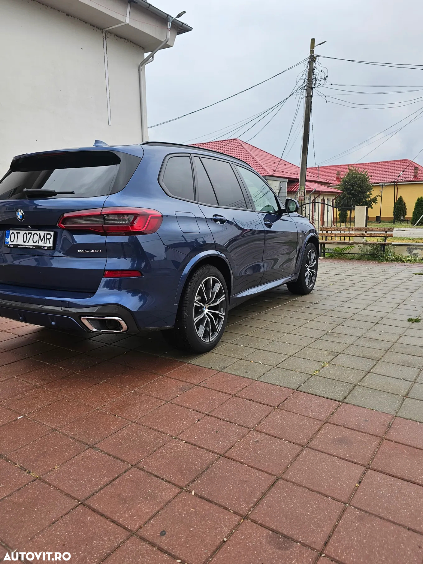 BMW X5 xDrive40i - 11