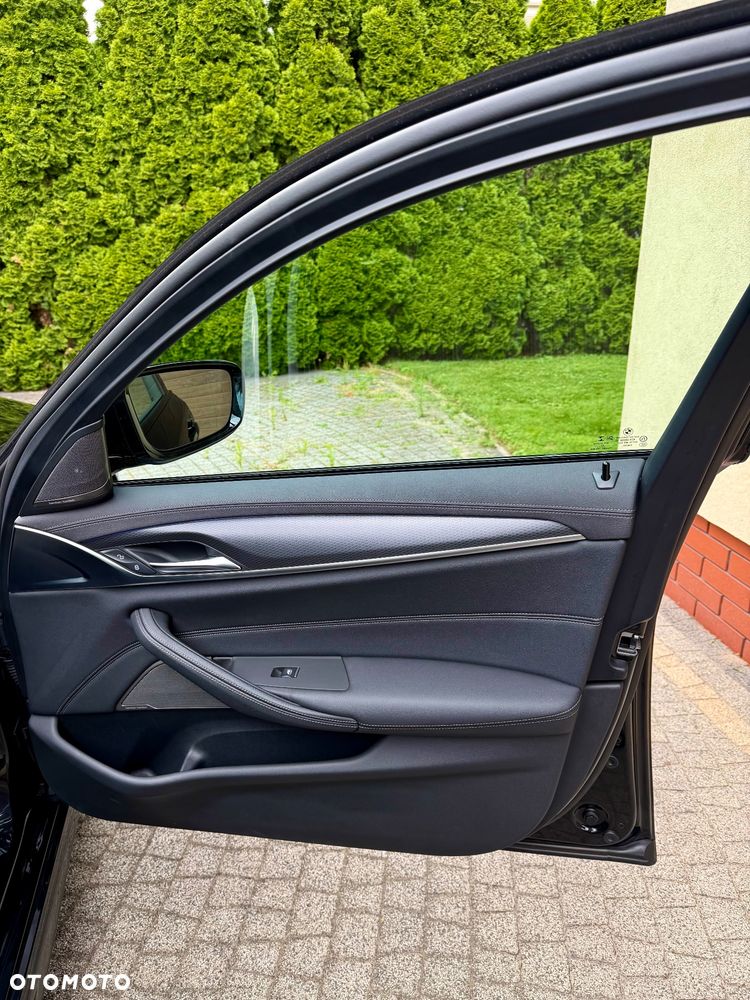 BMW Seria 5 520d xDrive MHEV Sport - 24