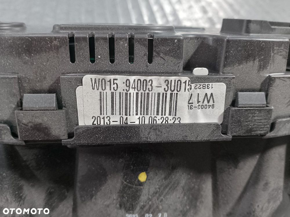 LICZNIK KIA SPORTAGE III 1.7 CRDI - 2