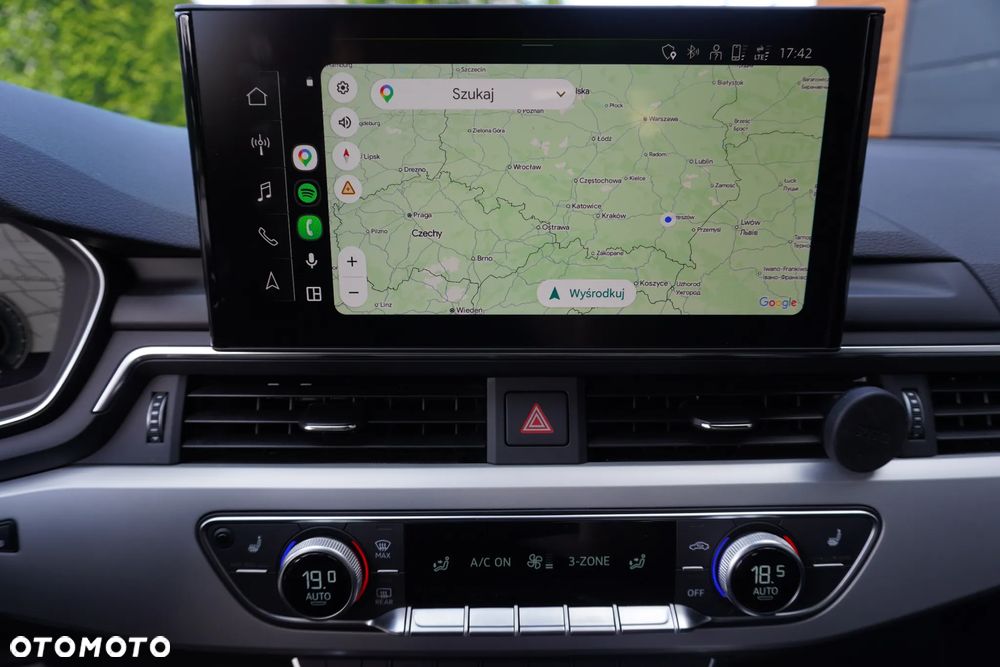 Audi A4 Avant 40 TDI quattro S tronic S line - 21