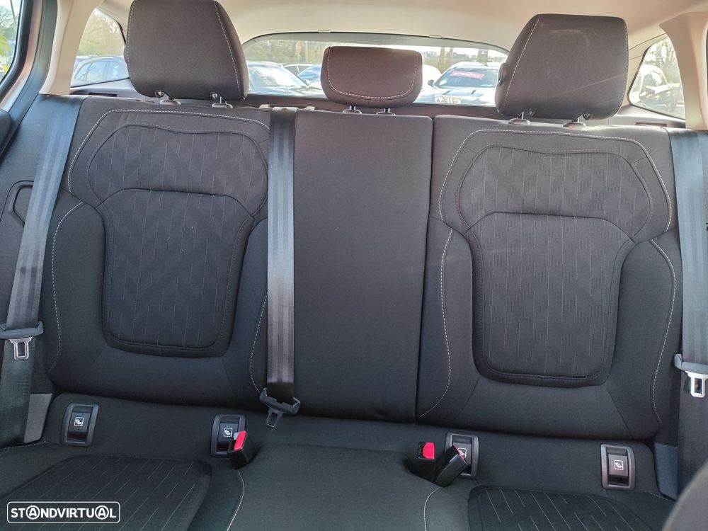 Renault Mégane Sport Tourer 1.5 Blue dCi Limited J17 - 18