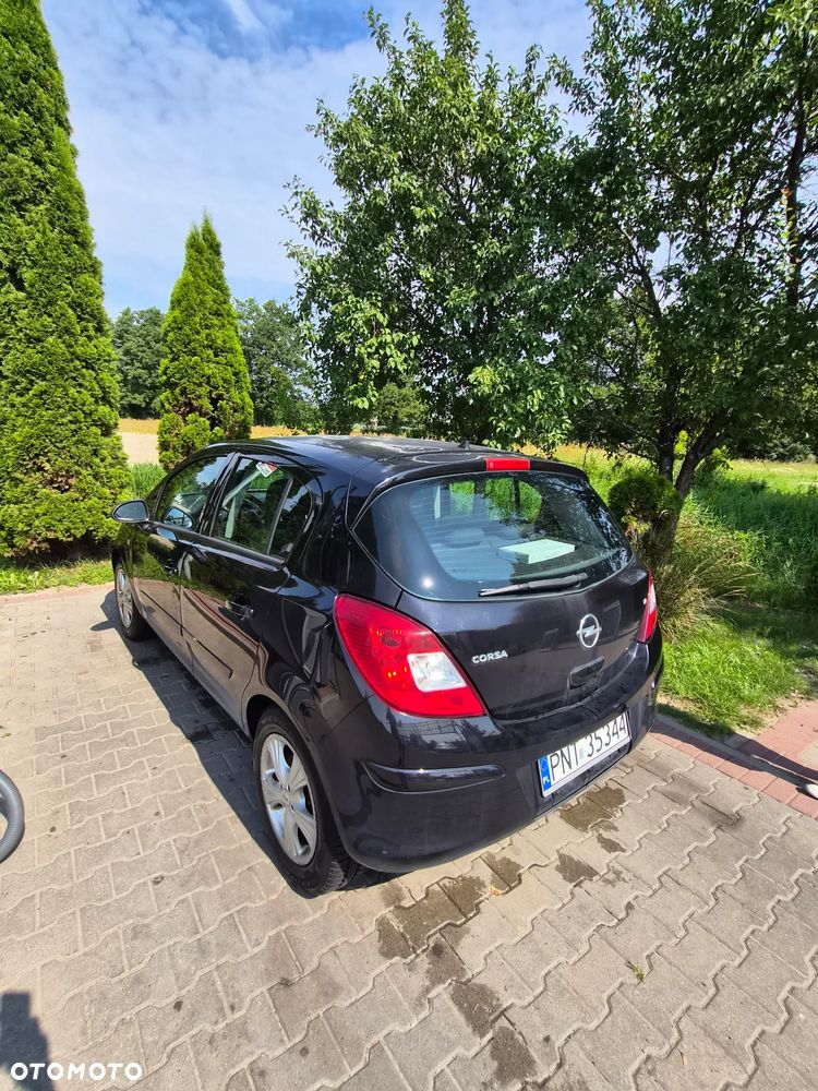 Opel Corsa 1.2 16V Cosmo - 12
